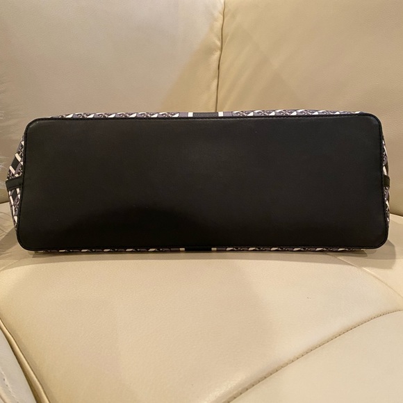 Tory Burch Tote | Geo Logo with Stripe | Black Gray & White - Picture 9 of 16